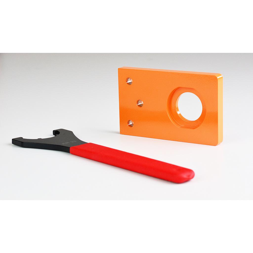ISO30 Spanner Wrench & Tool Tightening Fixture Combo